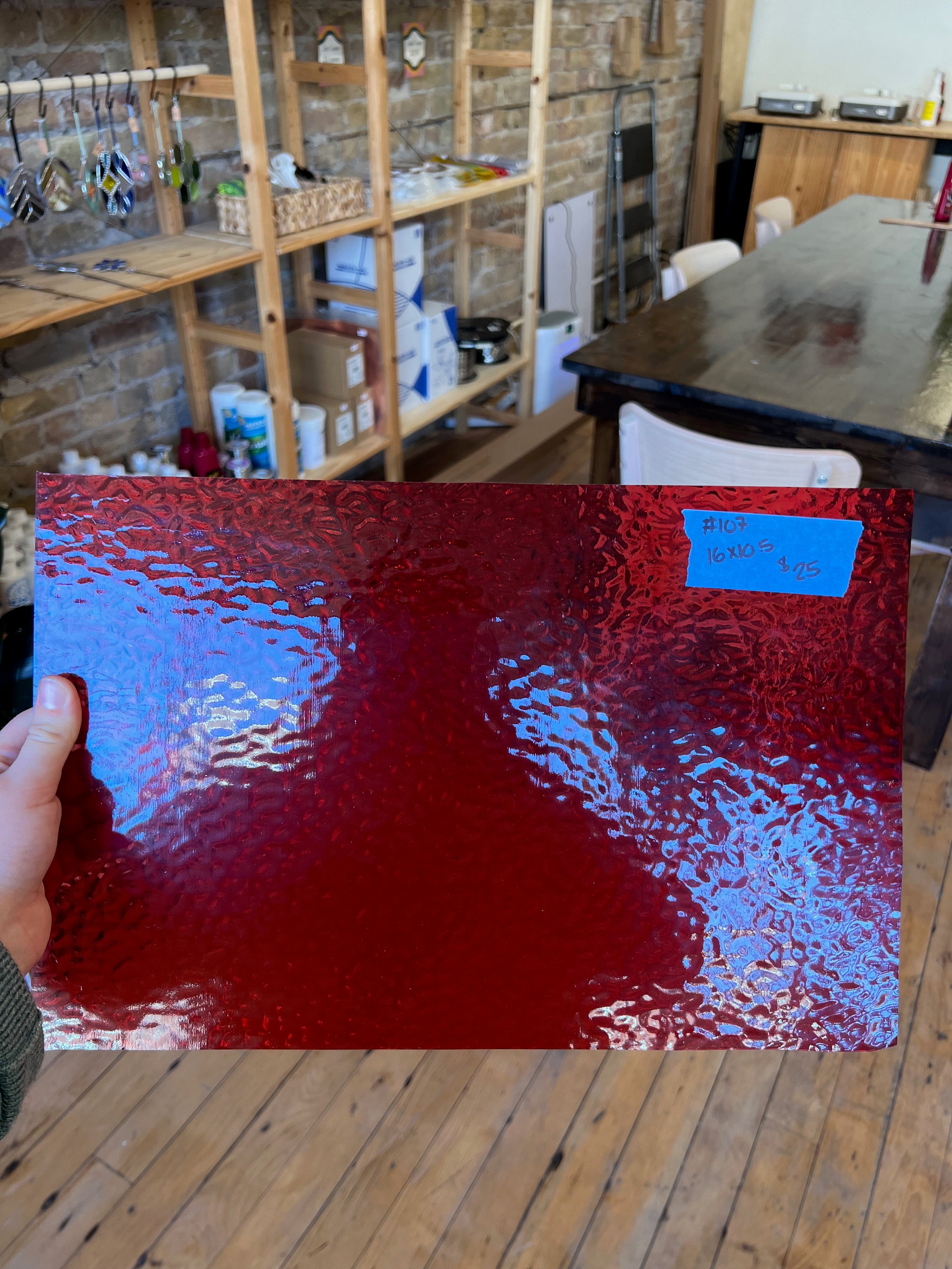 [#107] Wissmach Rose Red English Muffle