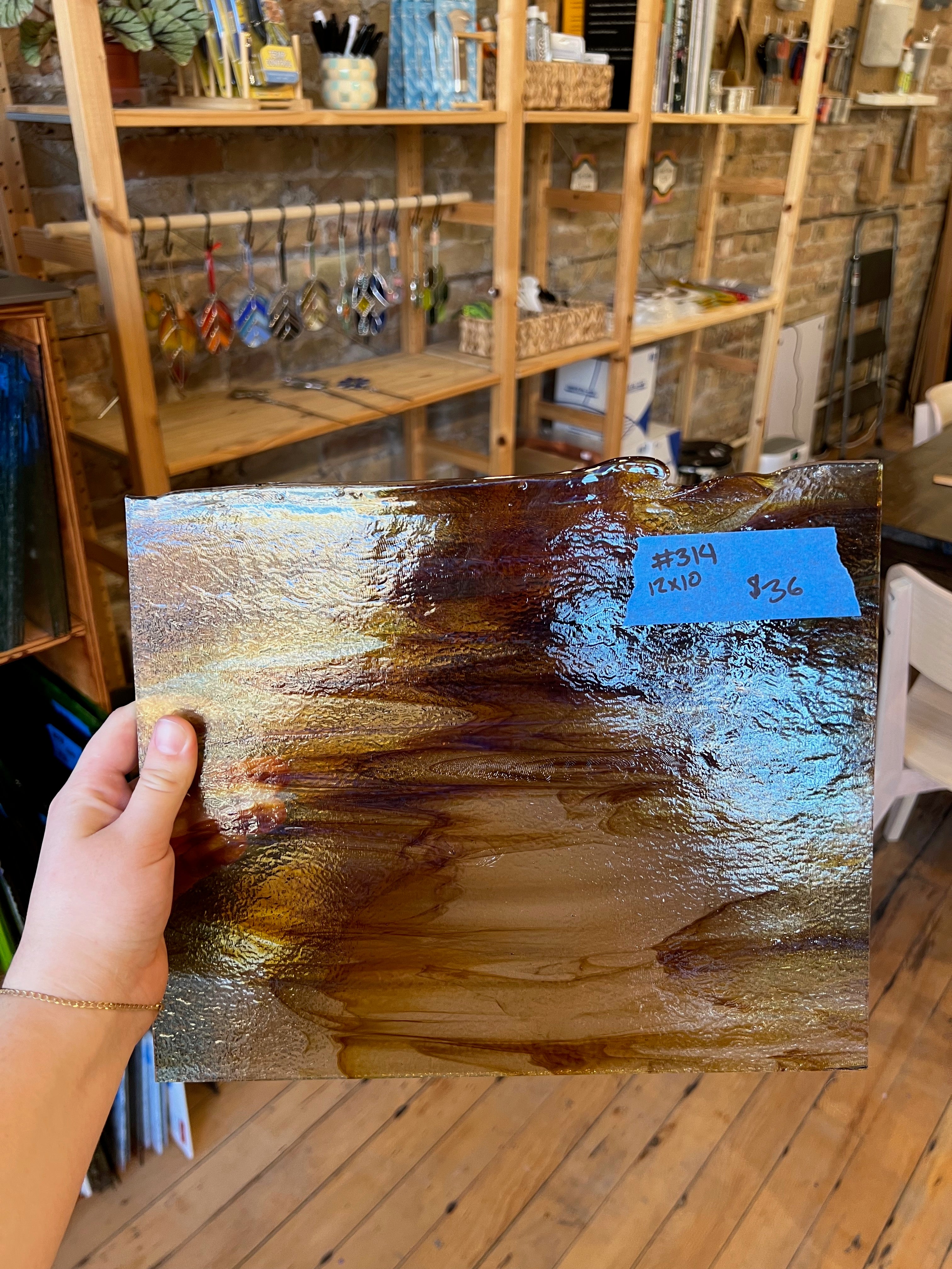 [#314] Bullseye Petrified Wood Fusible