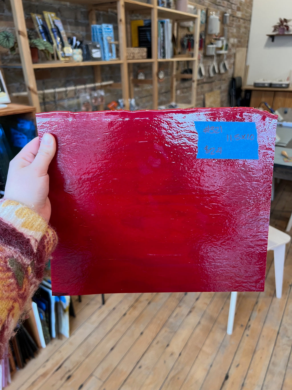 [#321] Bullseye Deep Red Opal Double Rolled Fusible