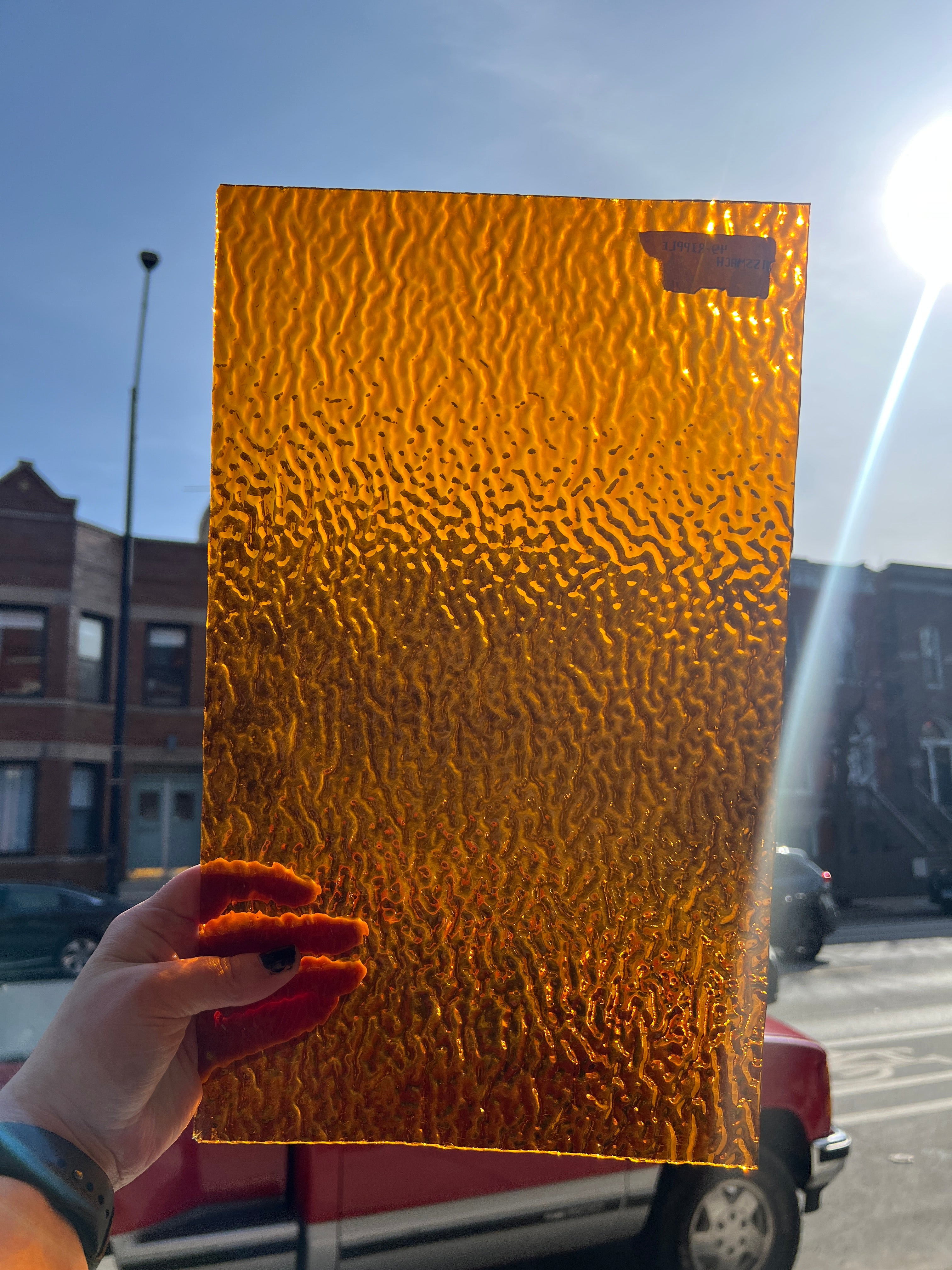 Wissmach Apricot Ripple