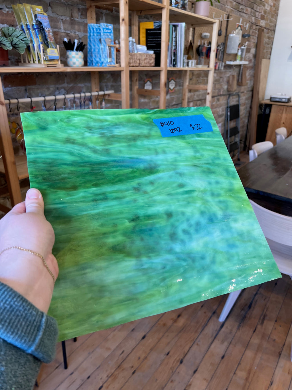 [#410] Youghiogheny White, Lime Green, Emerald Green Mottled