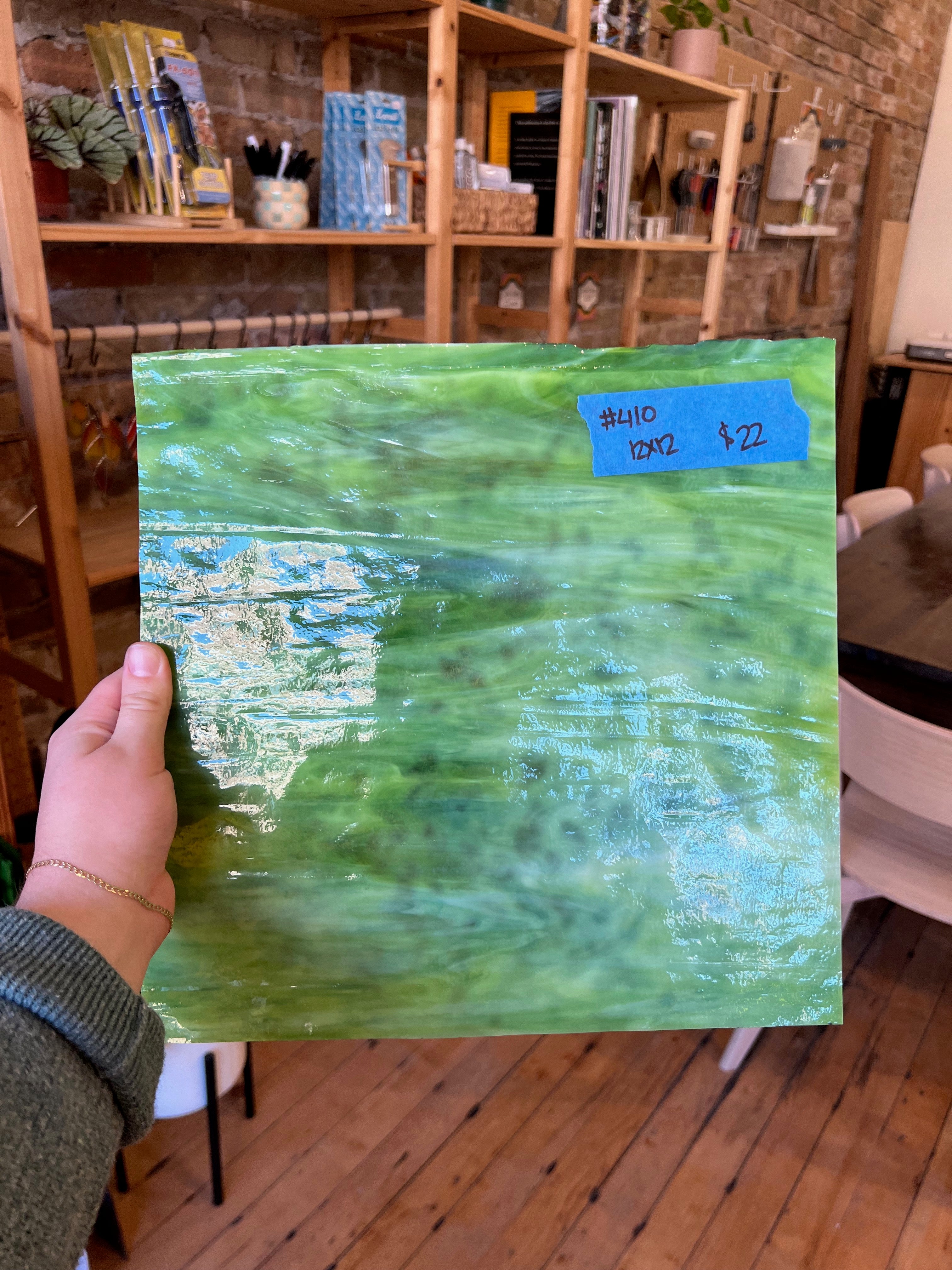 [#410] Youghiogheny White, Lime Green, Emerald Green Mottled