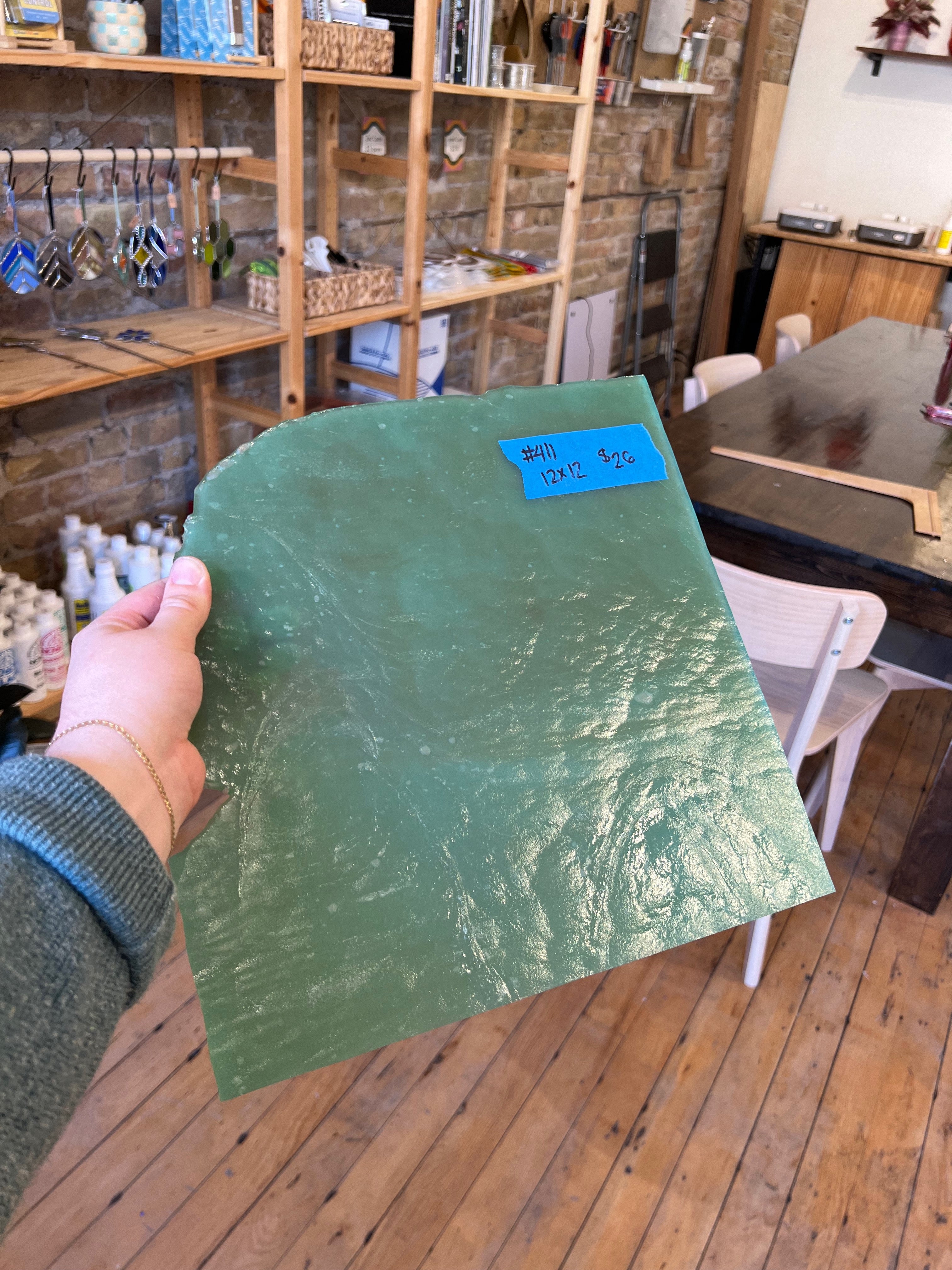 [#411] Youghiogheny Pale Green Ice Stipple