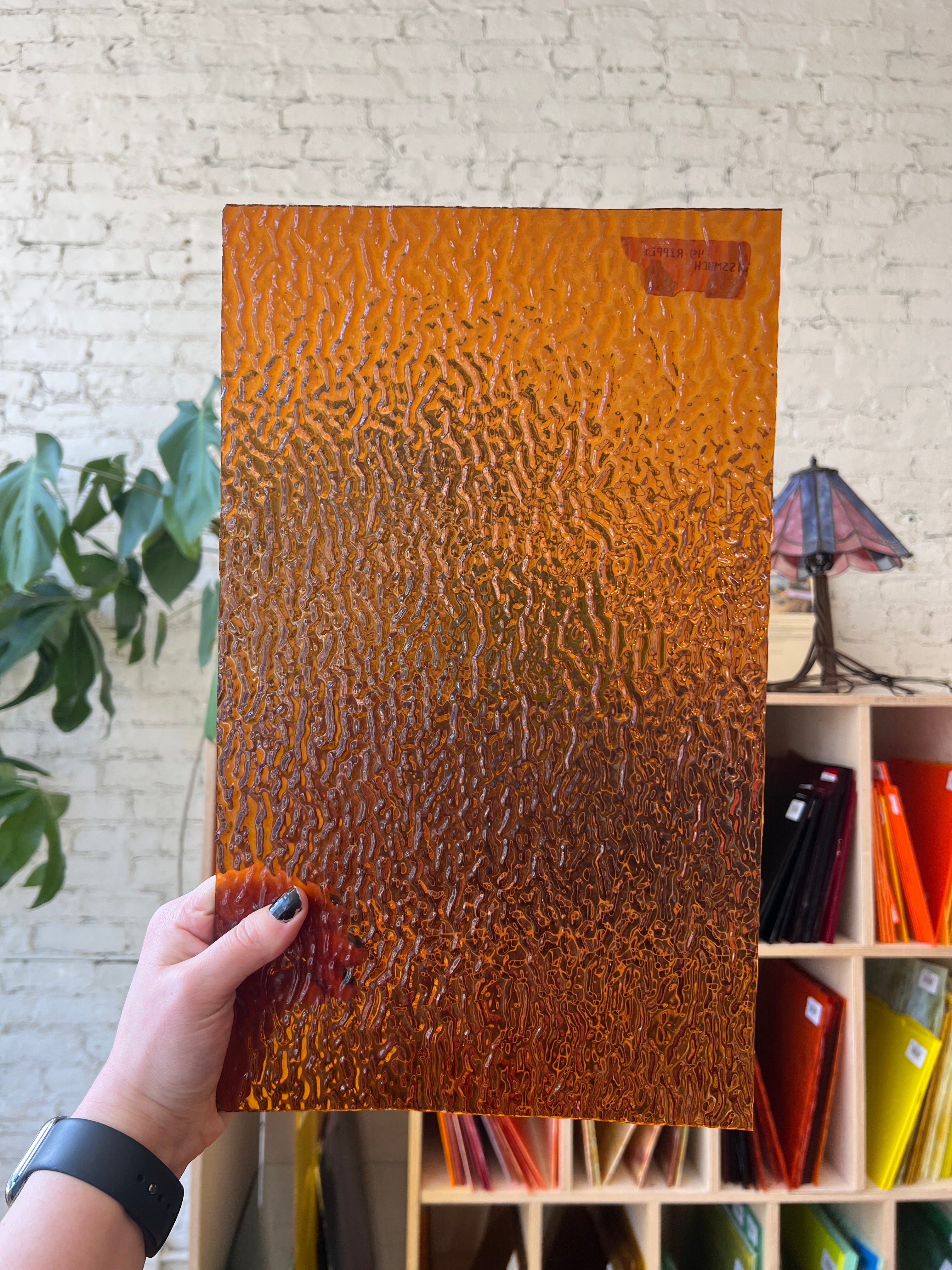 Wissmach Apricot Ripple