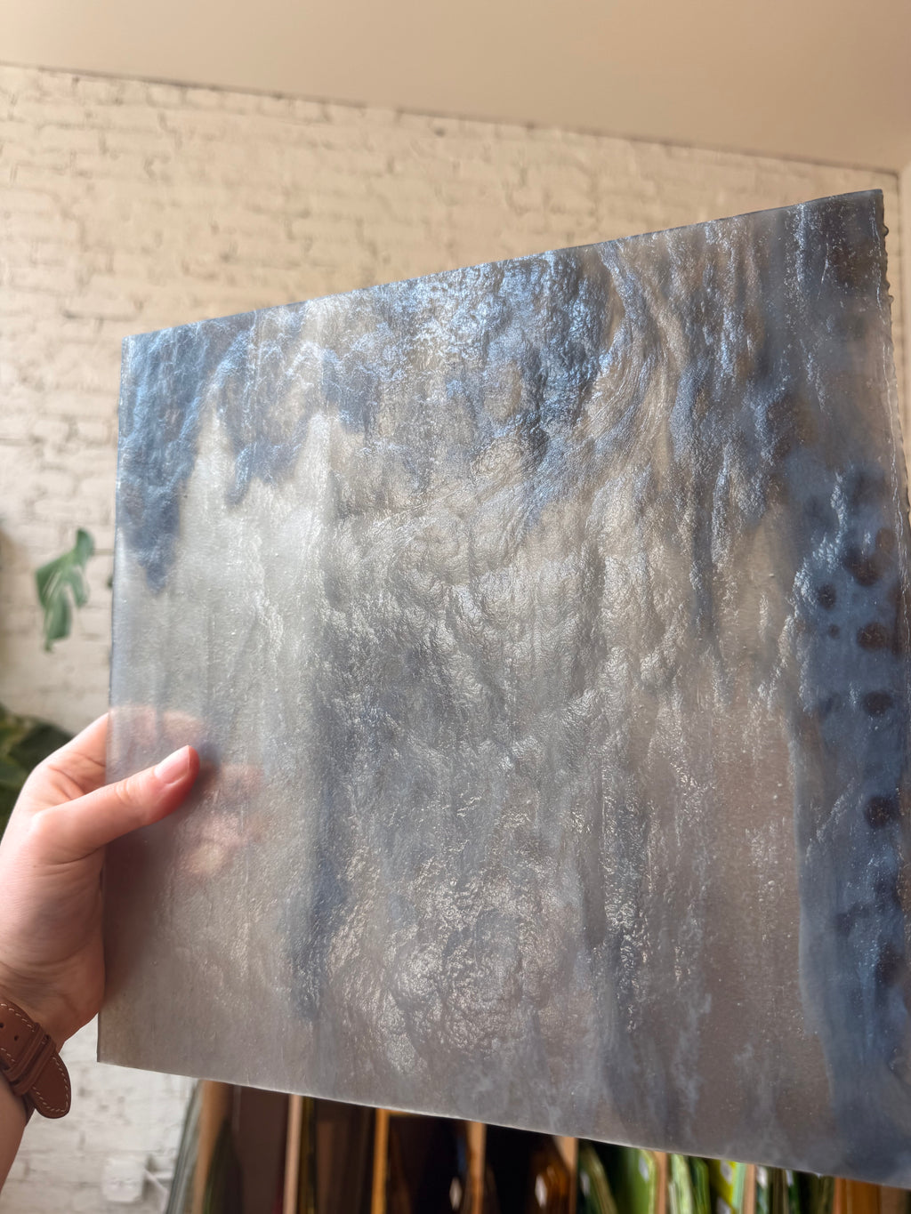 [#488] Youghiogheny White Stipple Steel Grey