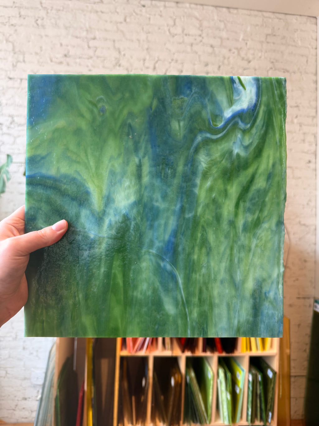 [#487] Youghiogheny White Dark Green Cobalt Blue Mottled