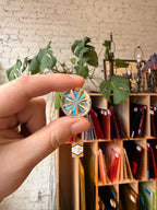 Iridescent Round Beveled Pinwheel Jewel (25mm)