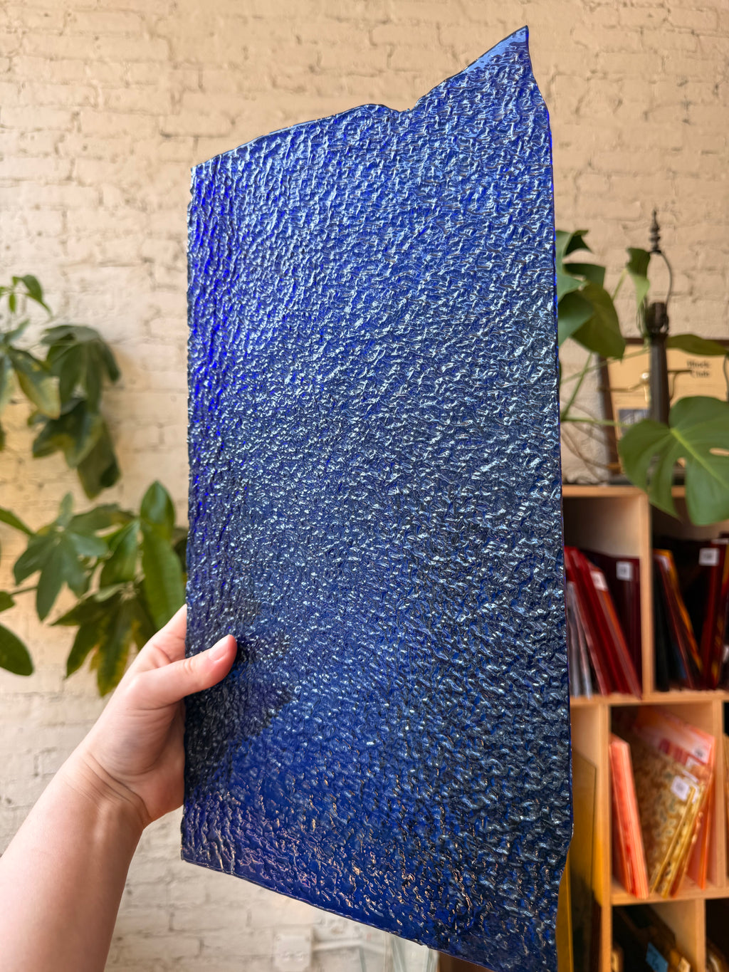 Vintage Uroboros Cobalt Blue Granite Ripple