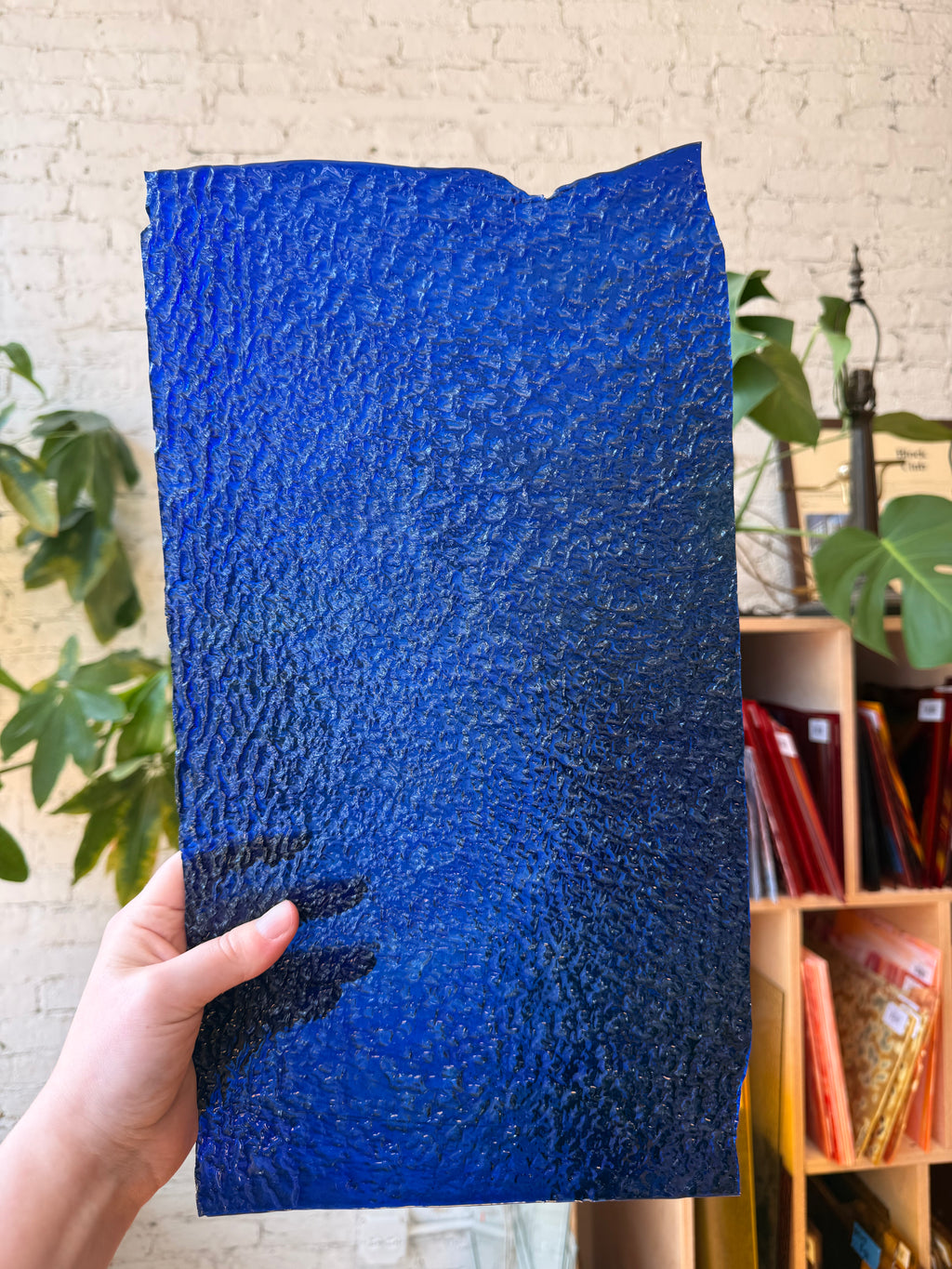 Vintage Uroboros Cobalt Blue Granite Ripple