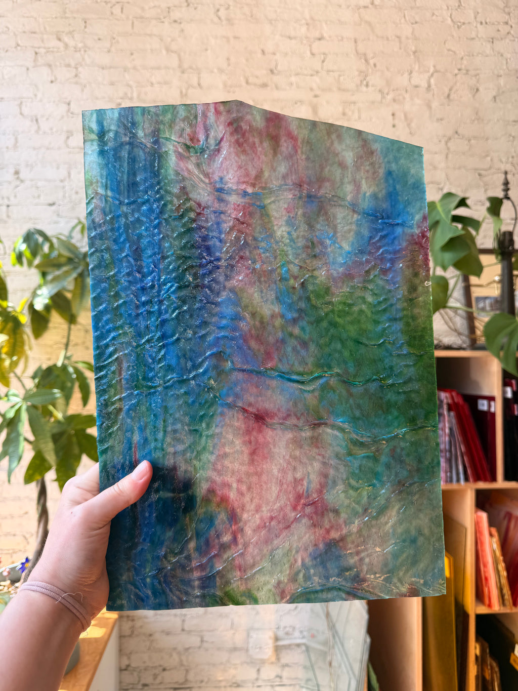 Kokomo Green Blue Pink Clear Wispy Ripple