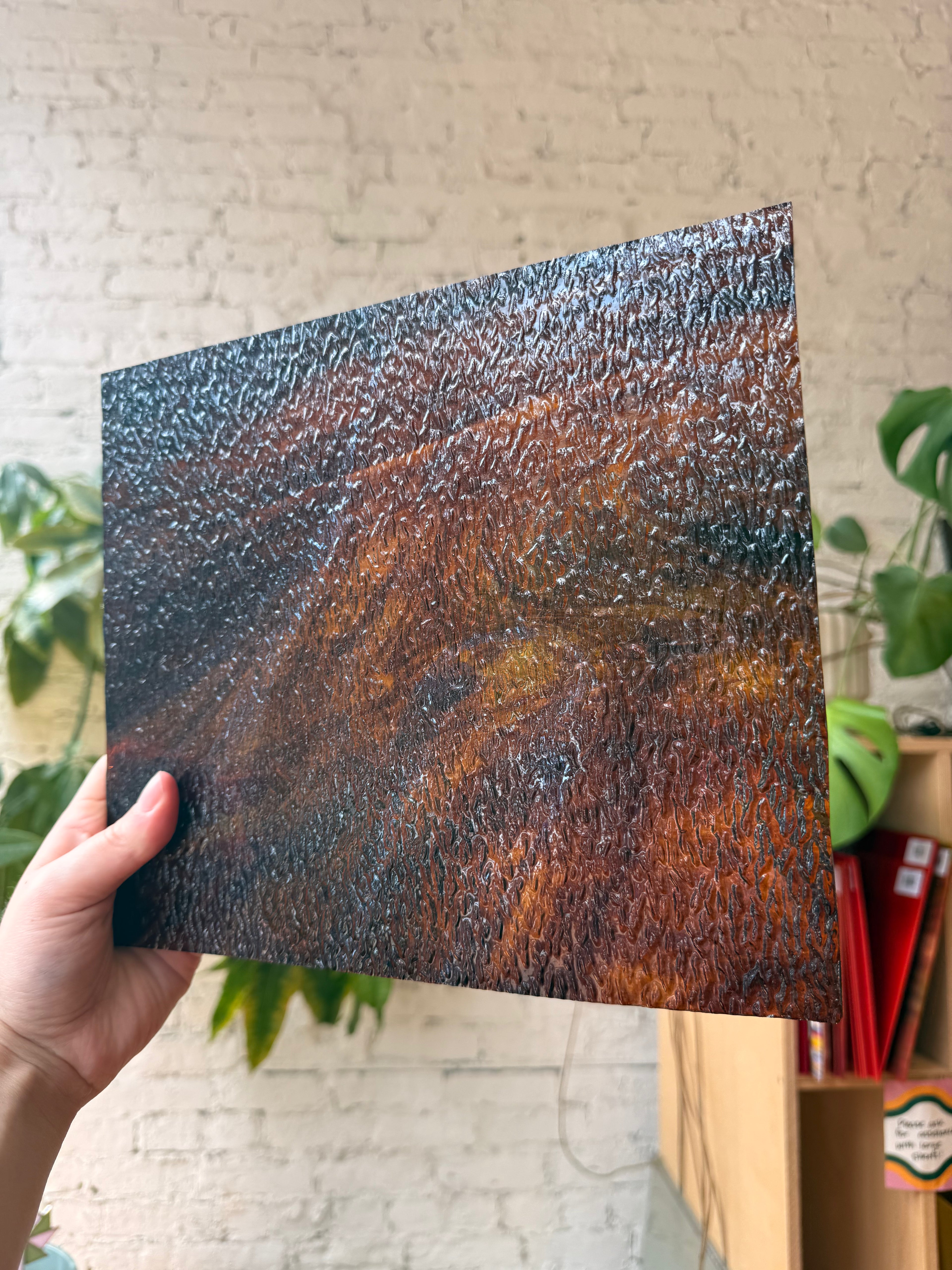Kokomo Amber Streaky Cathedral Granite