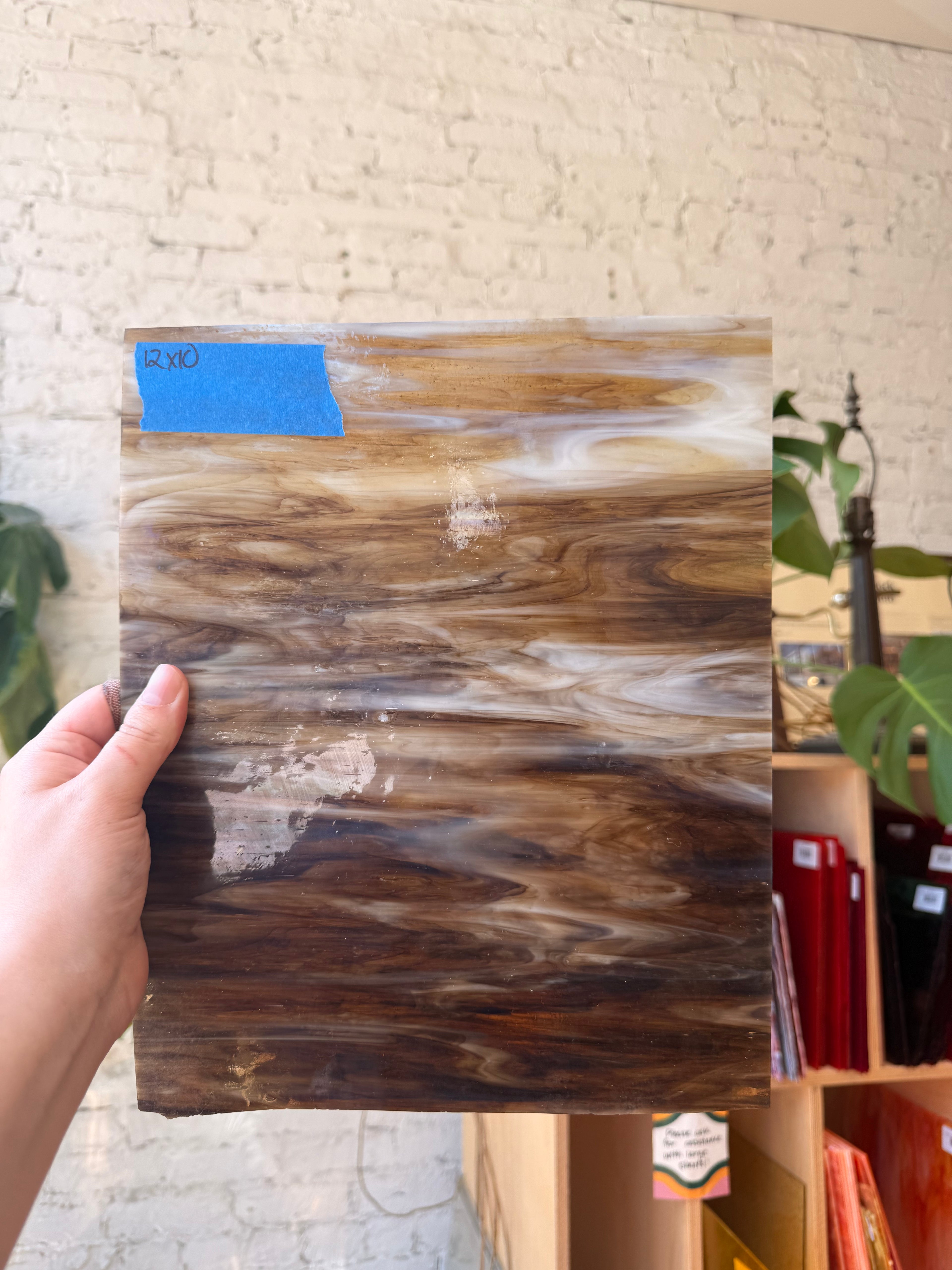 Wissmach Nutmeg Brown Wispy