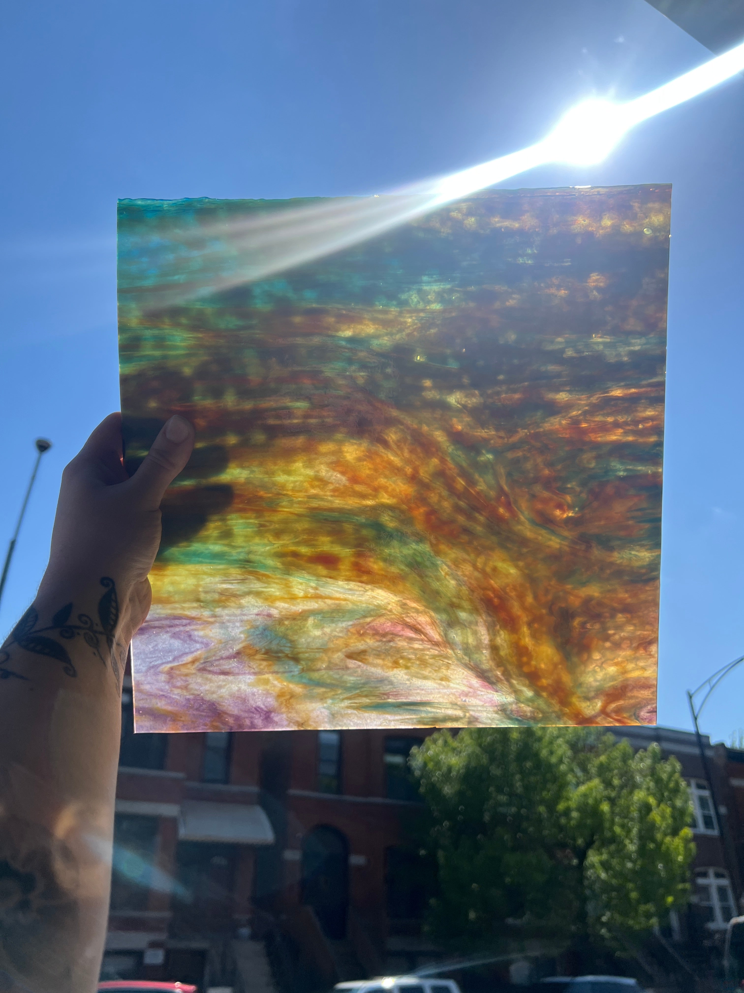 [#468] Youghiogheny White Ice/ Silver Yellow/ Dark Blue/ Purple/ Green Stipple