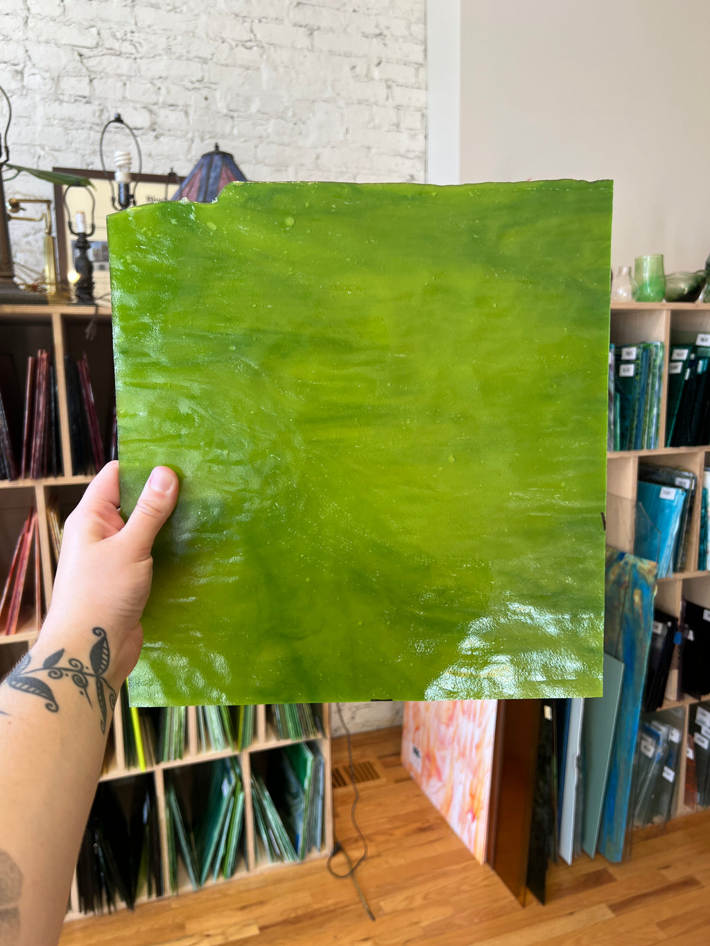 [#416] Youghiogheny Lime Green Ice Emerald Opal Stipple