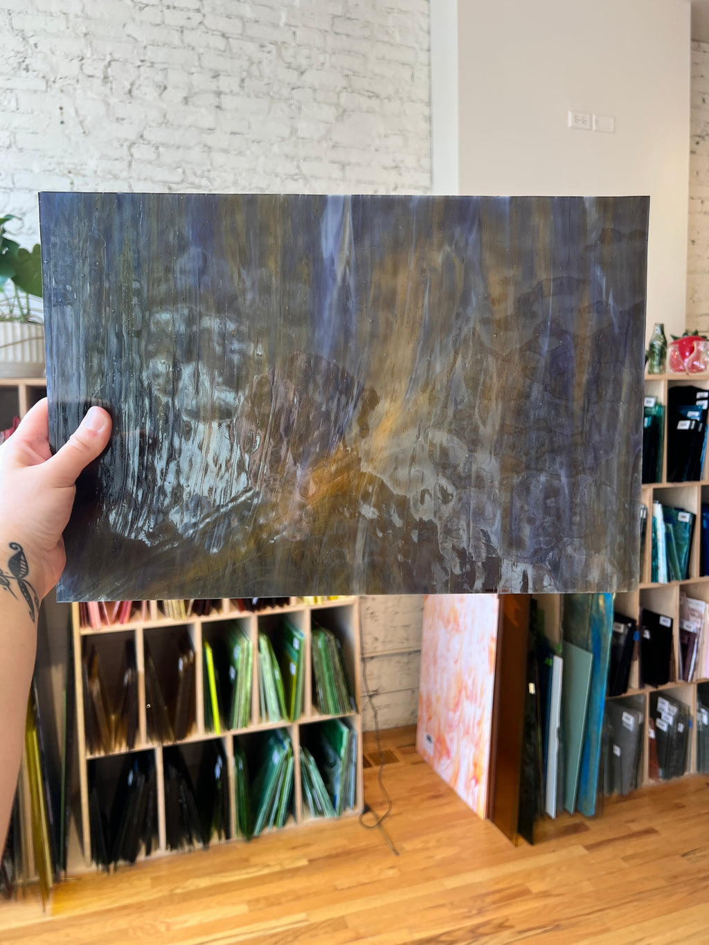 [#197] Wissmach Eggplant Opal Wispy Mystic