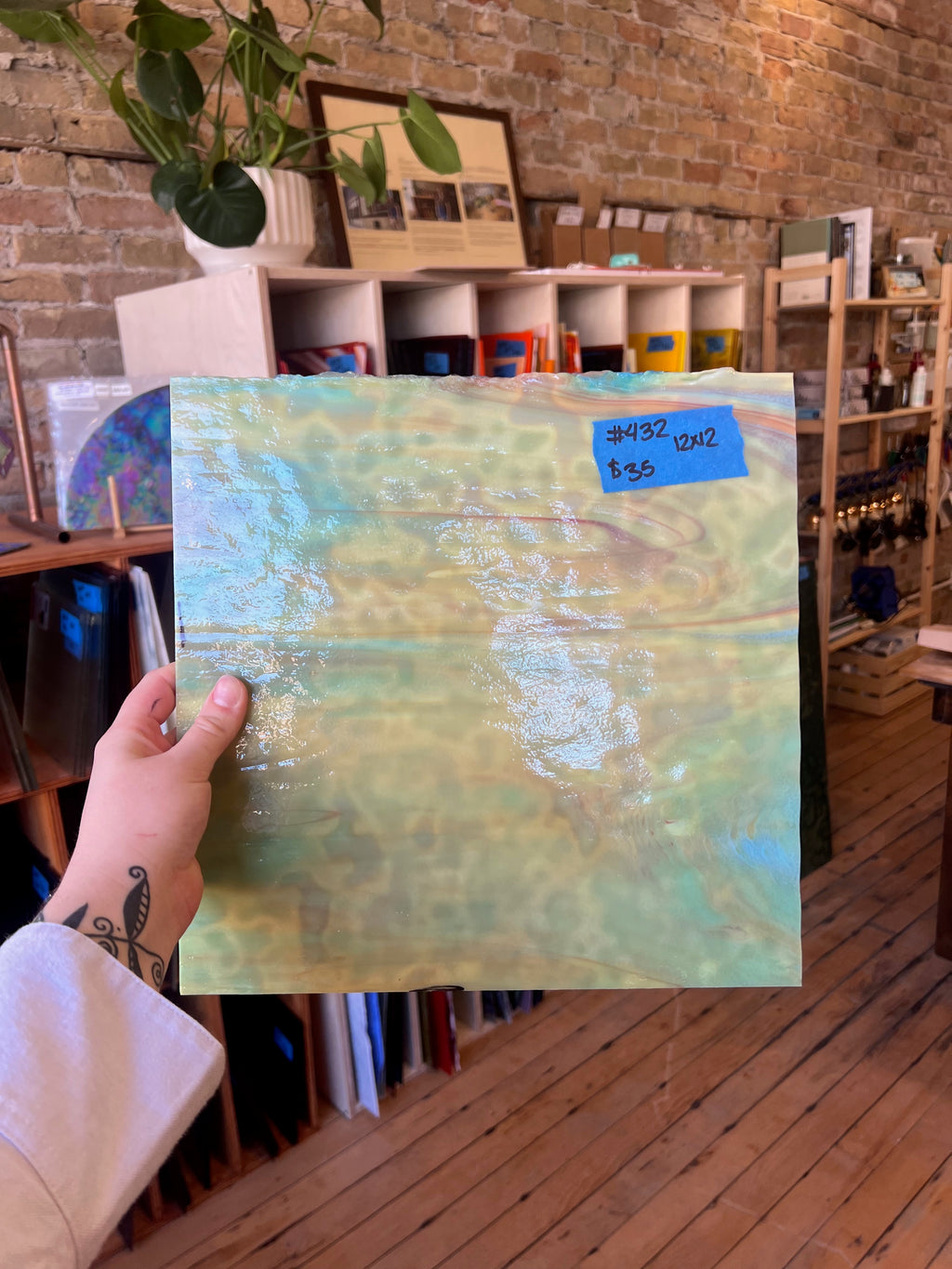 [#432] Youghiogheny Silver Yellow, Turquoise Blue, Gold-Pink