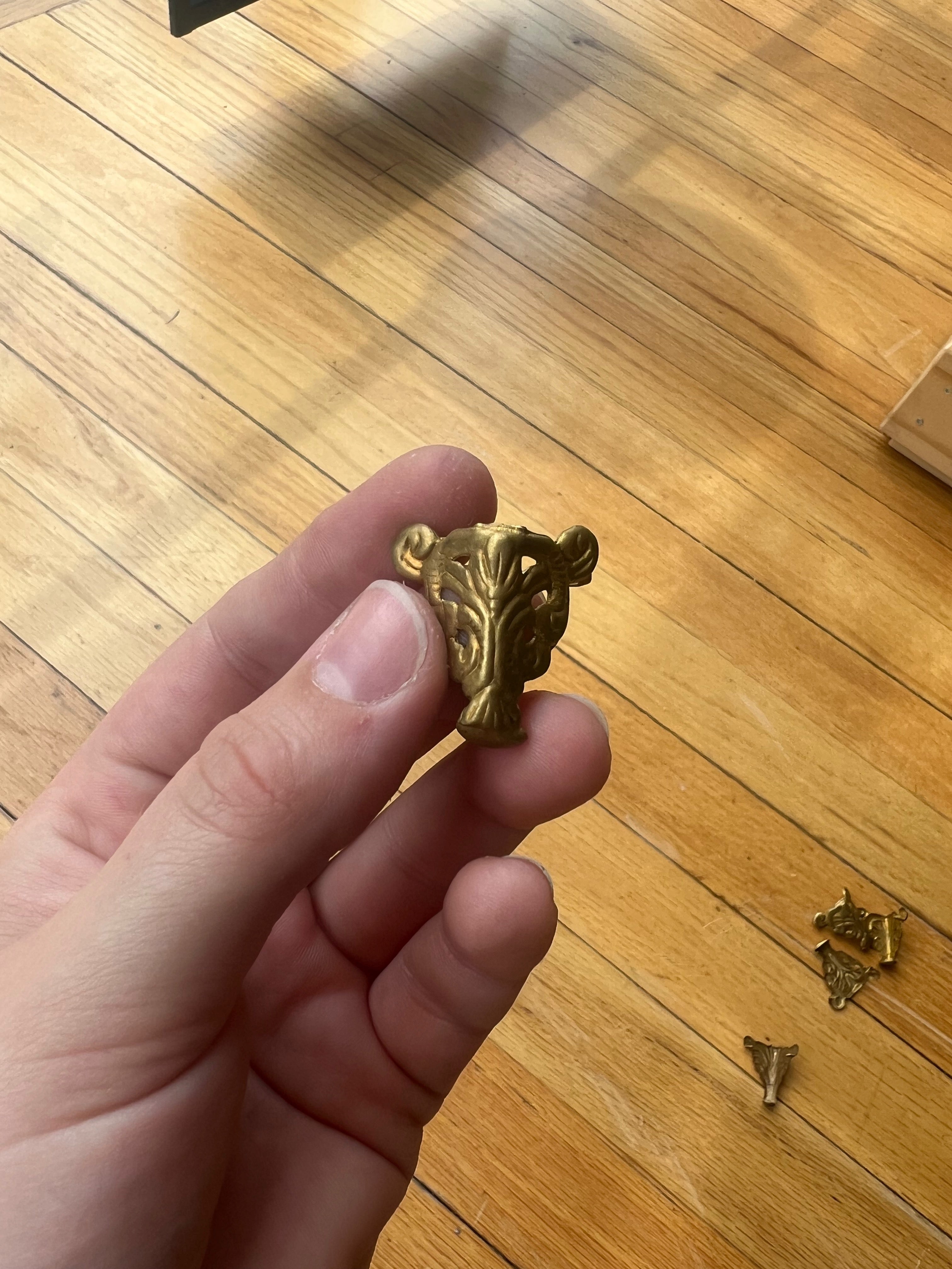 Brass Box Feet – Flan's Glass