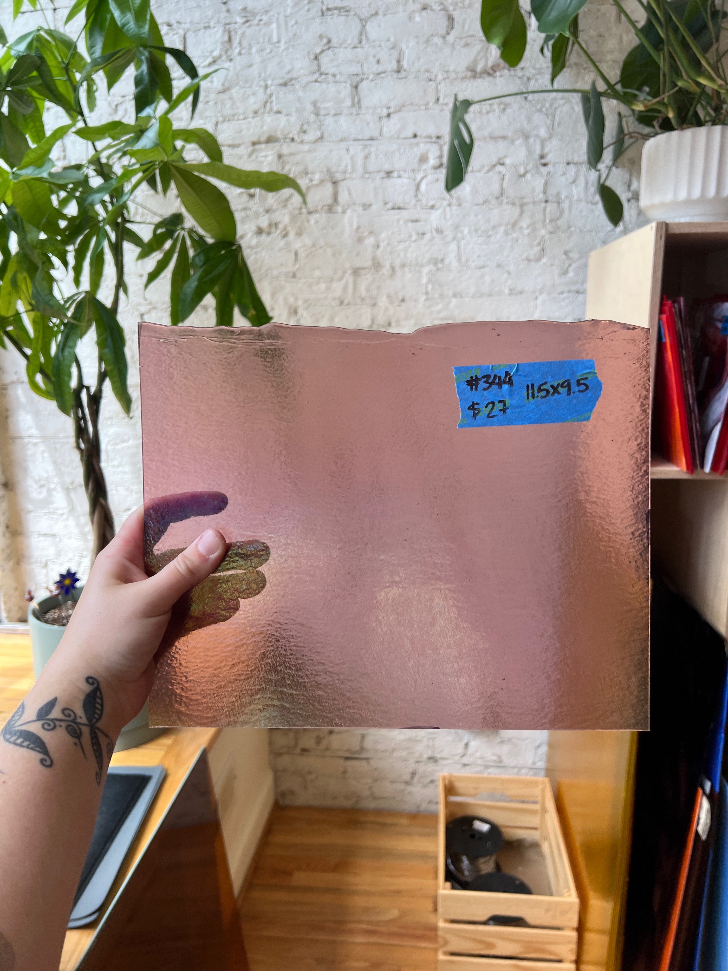 [#344] Bullseye Light Plum Double Rolled Irid Fusible