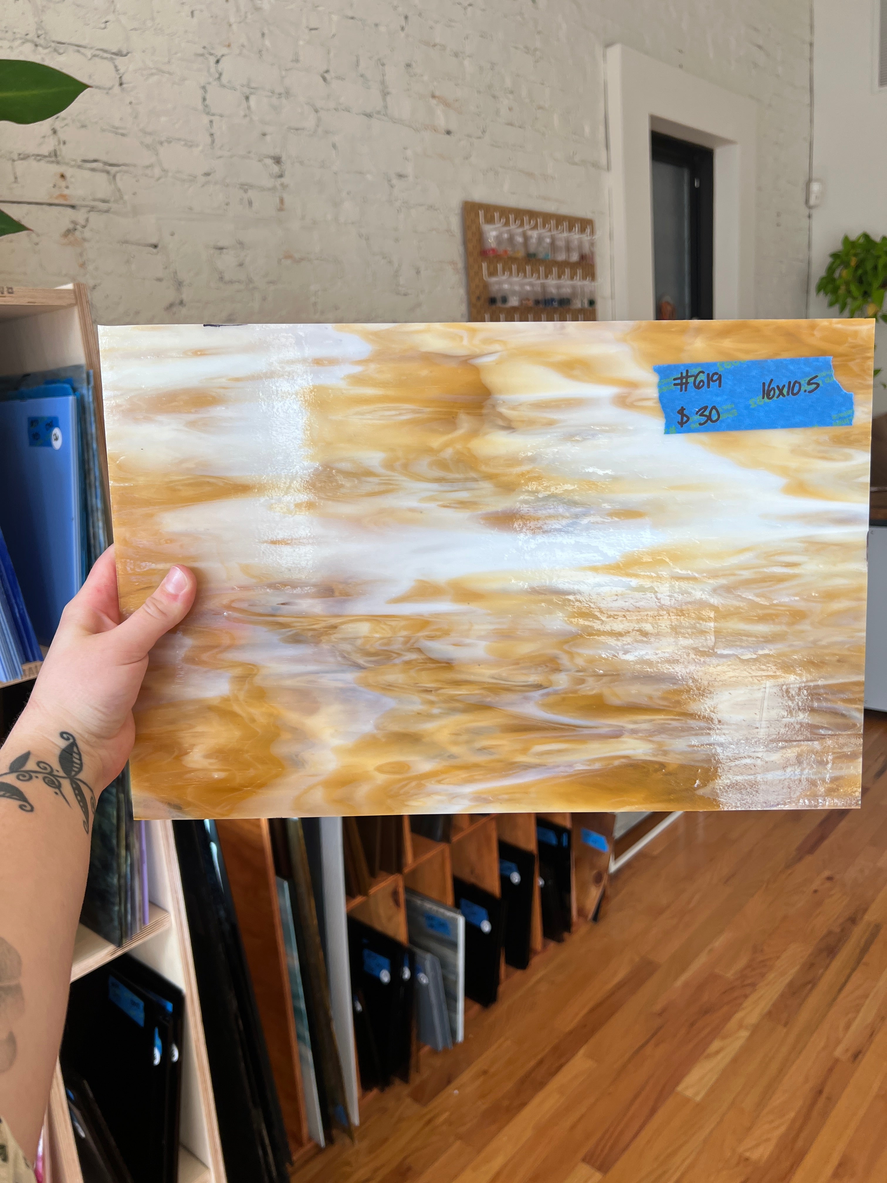 [#619] Kokomo Dark Amber, White Opal