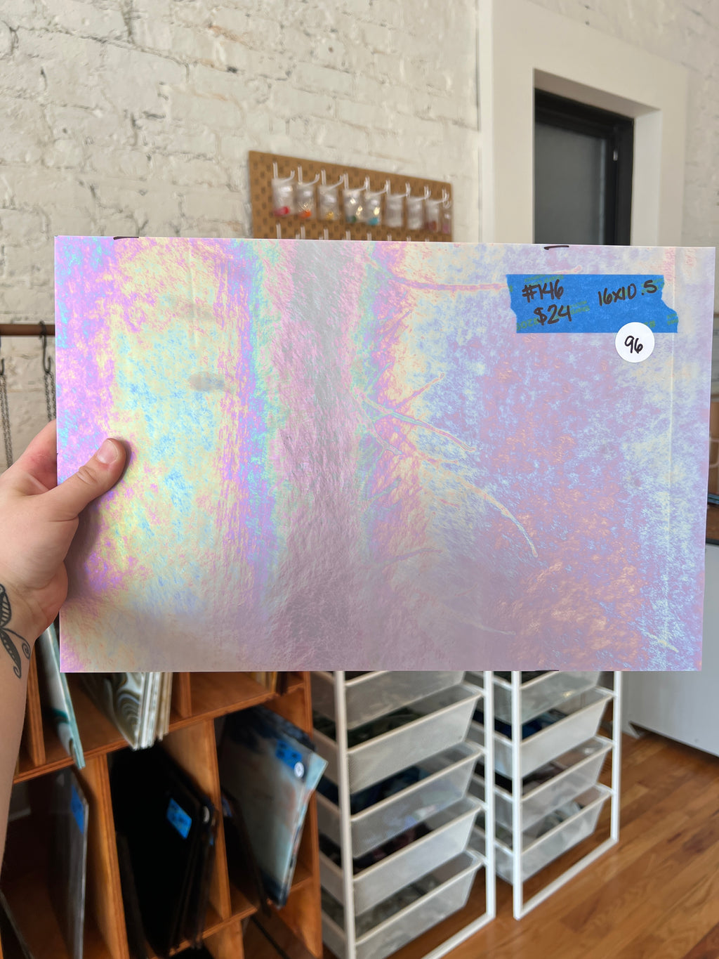 [#146] Wissmach Classic Violet Opal Luminescent