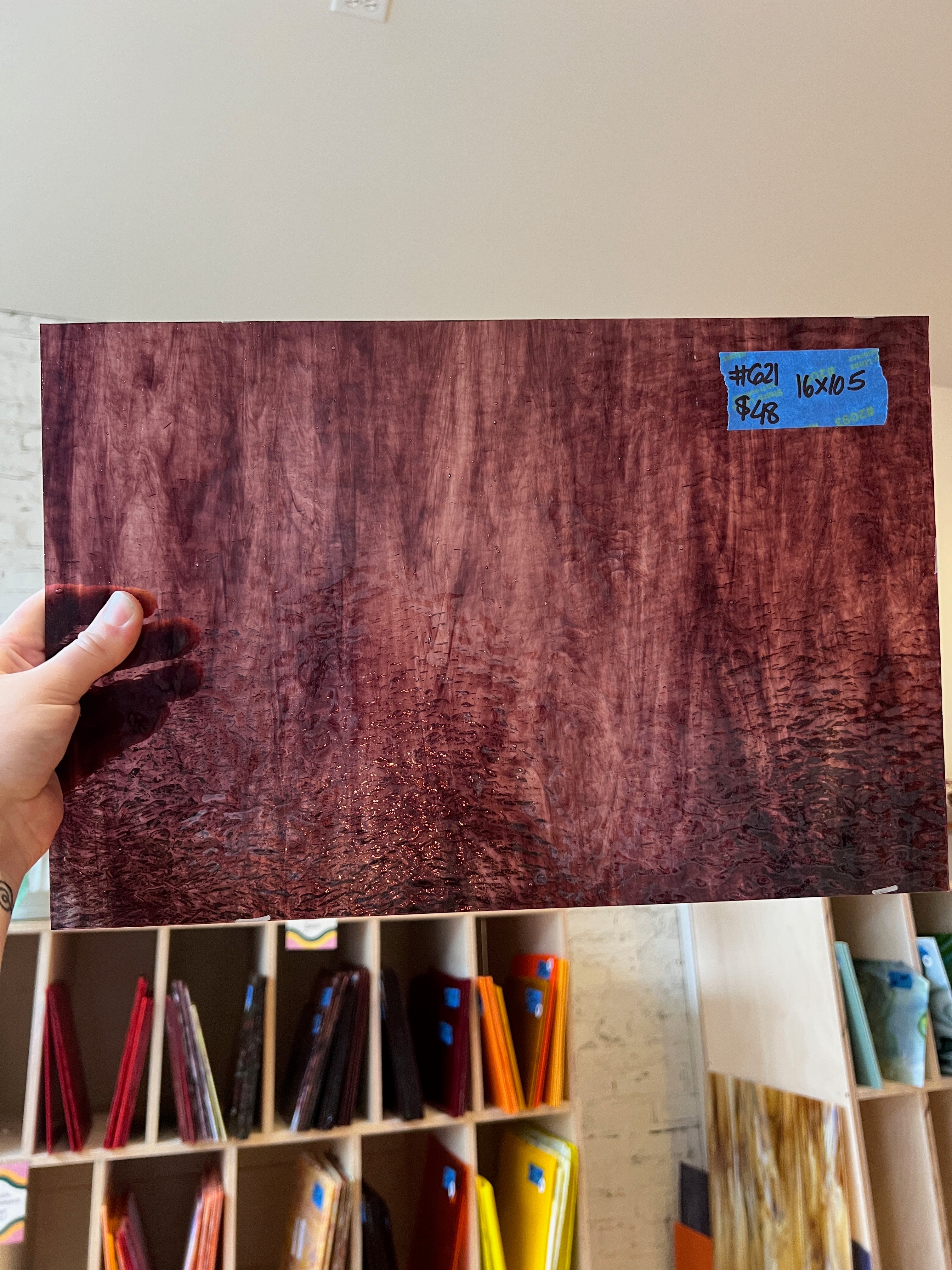 [#621] Kokomo Purple and Clear Streaky Granite