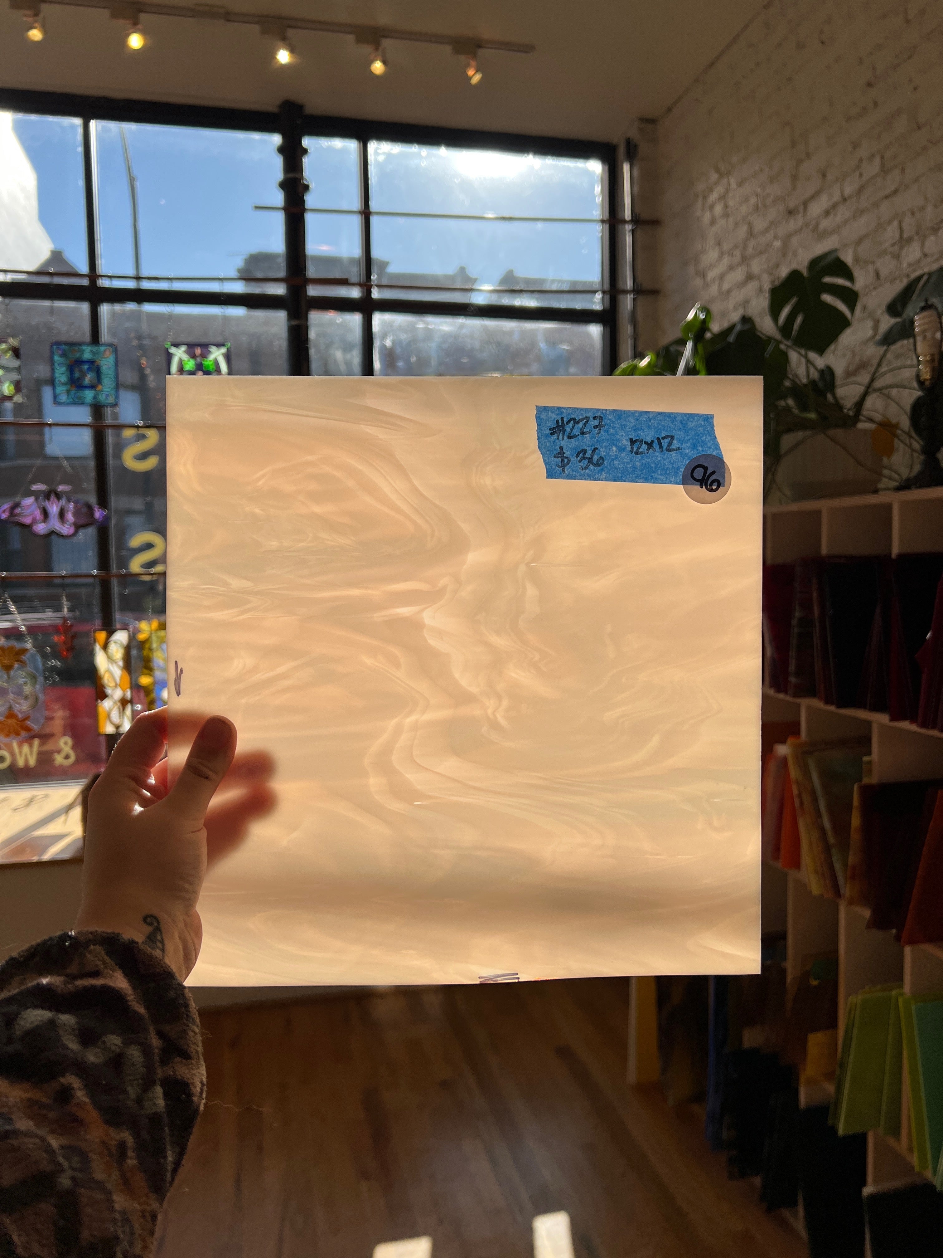 [#227] Oceanside Pink Champagne/White Fusible