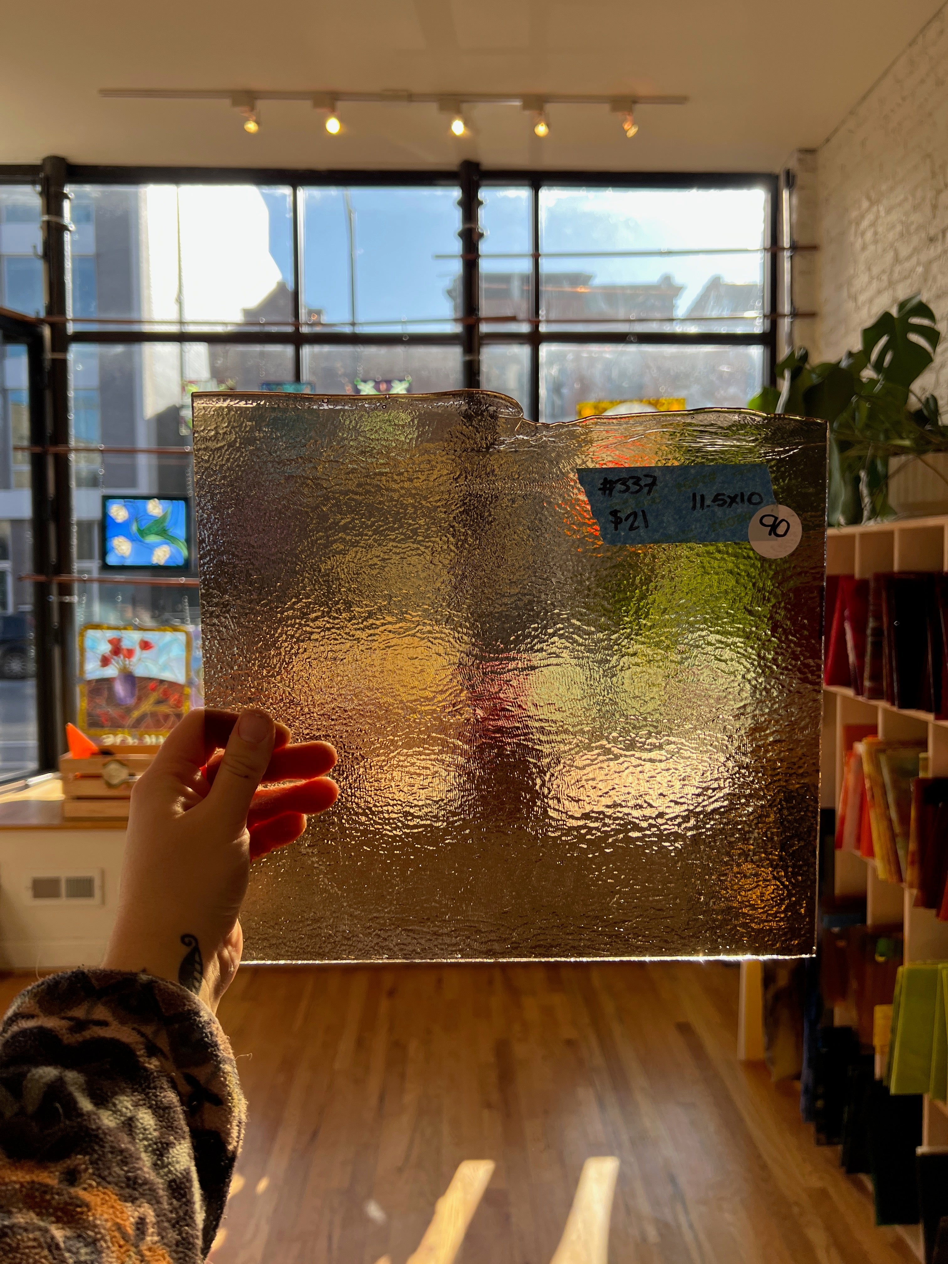 [#337] Bullseye Lt Bronze Double Rolled Fusible